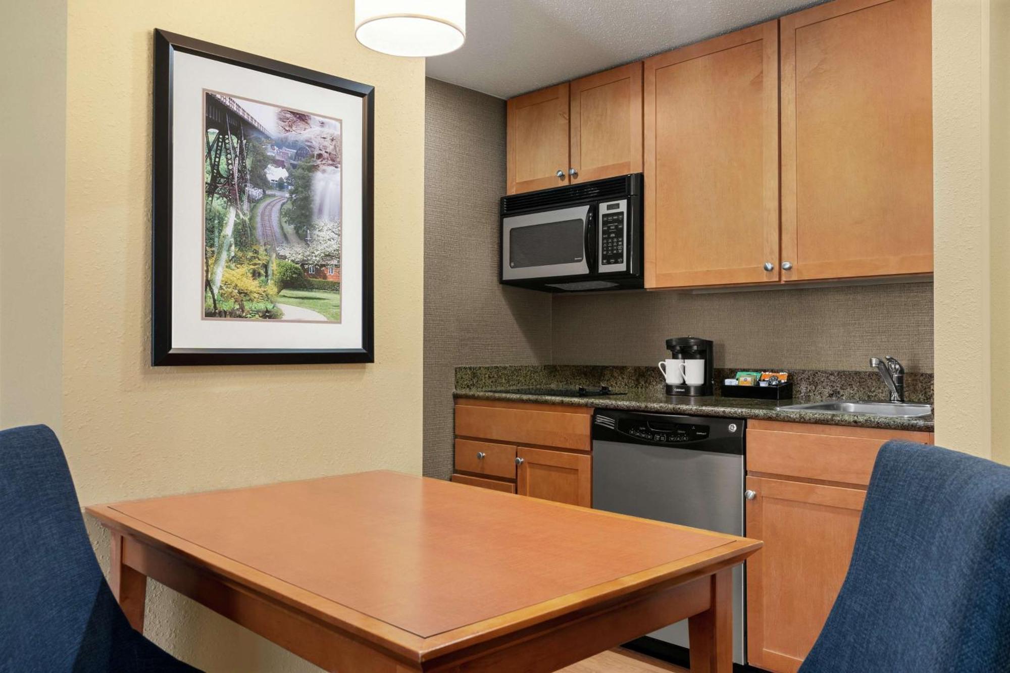 Homewood Suites By Hilton Allentown-Bethlehem Airport Zewnętrze zdjęcie